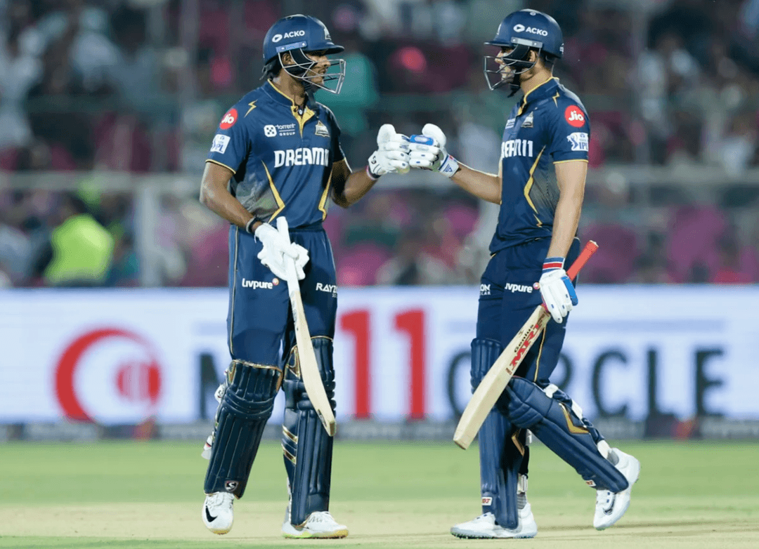 Gill-Sudharshan added 92 in the first 10 overs